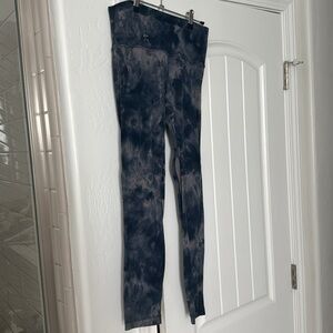 Lululemon Align 28” length pants